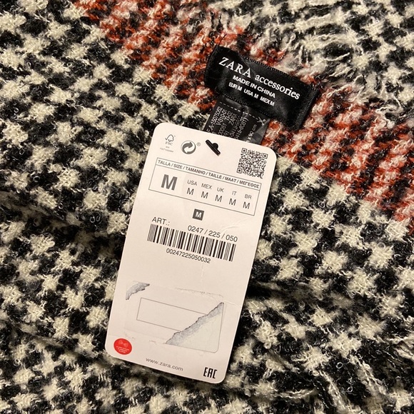 NWT ZARA Large Houndstooth blanket scarf/shawl - Picture 2 of 3